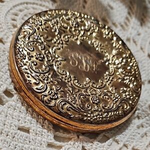 Gold Embossed Compact Mirror #antique